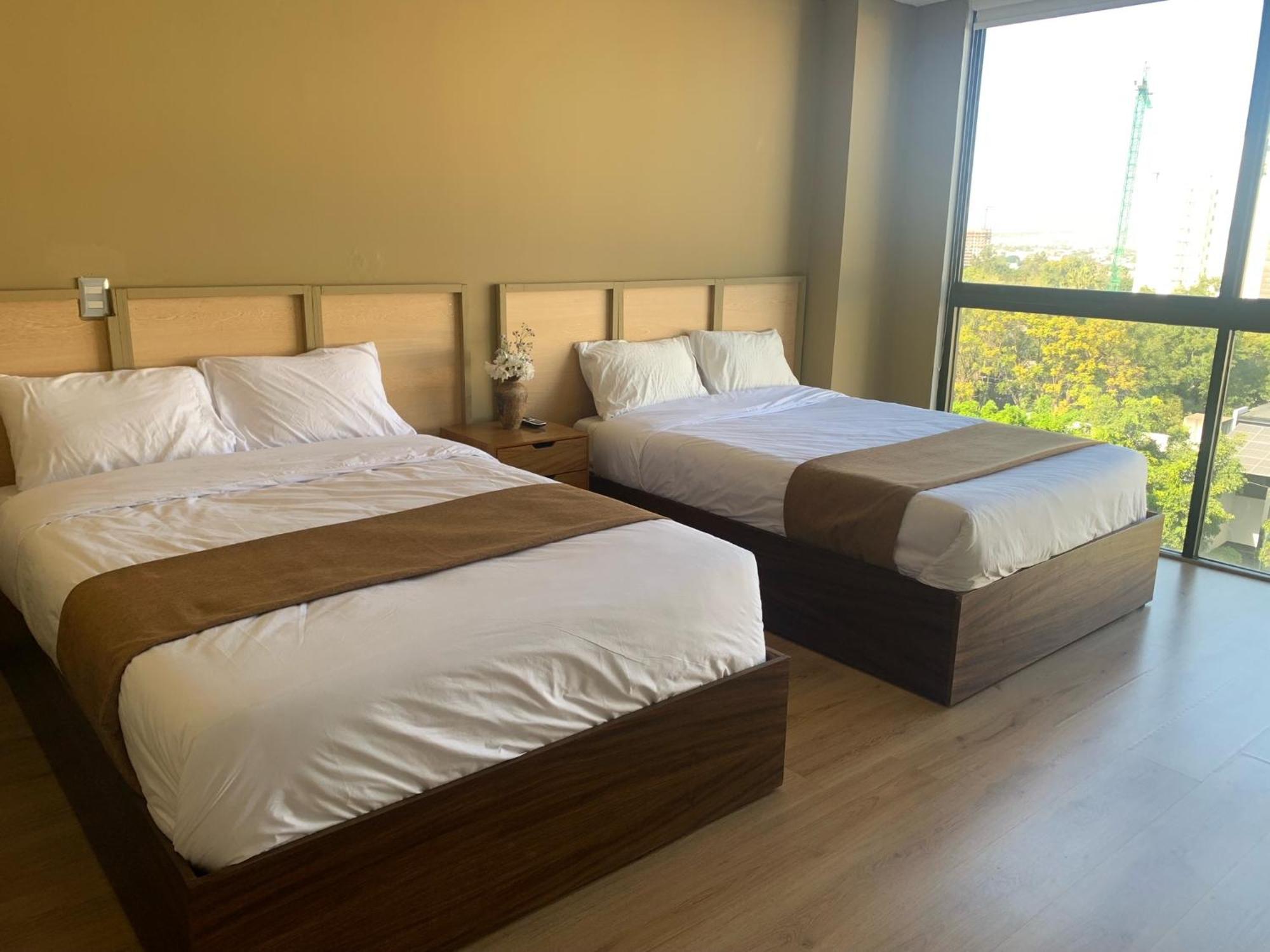 Aparthotel Dreamhaus Guadalajara Country Club Exterior foto